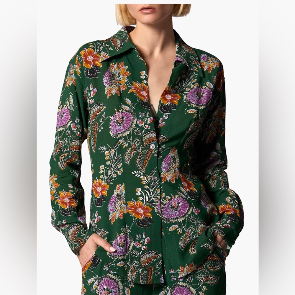 Equipment

Bailey Floral Shirt
